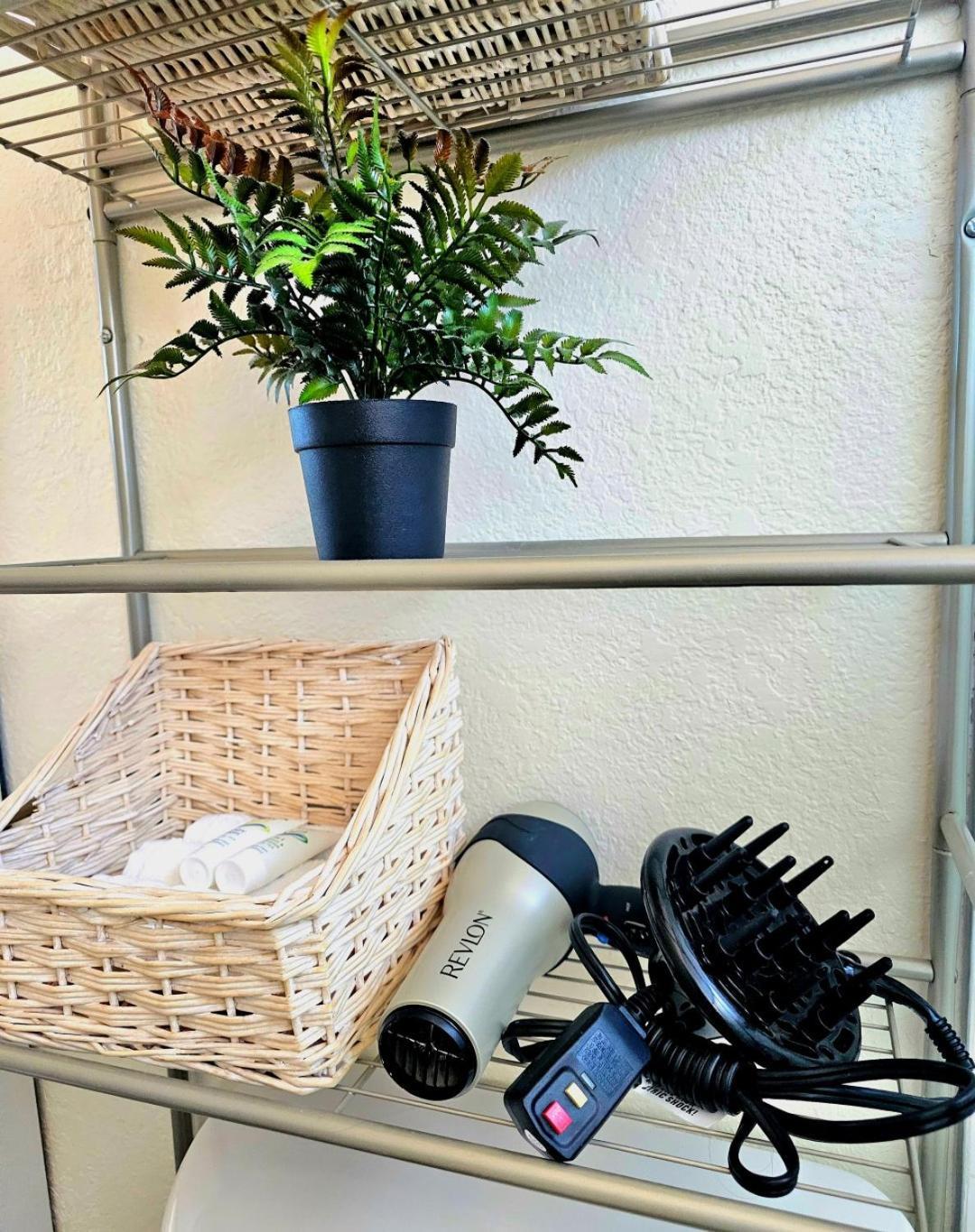 Nice Private Room In A House Close To Red Rock & Las Vegas Strip Ngoại thất bức ảnh